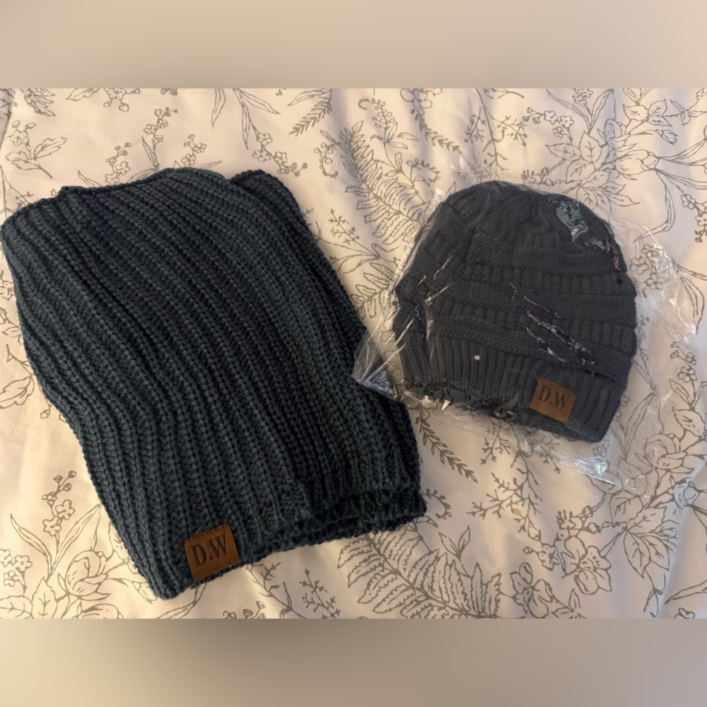 Knit Beanie and Scarf Set
